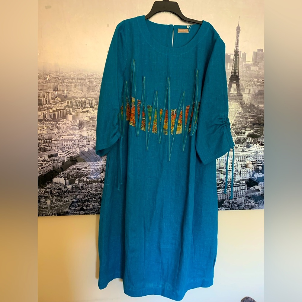 Dress with long sleeves